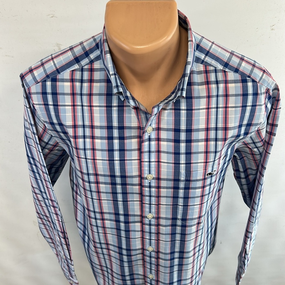 Vineyard Vines long sleeve button down collar shirt.  M - Picture 3 of 7